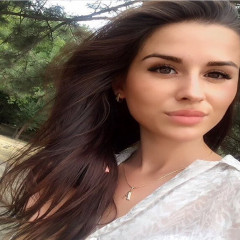 BettyNja44`s avatar