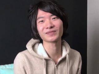 Japanese teen solo tugs