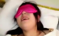 Japanese women have a blindfold