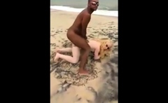 They Take Turns Taking Dick On The Beach