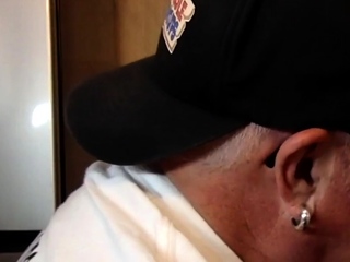 Gloryhole BJ DILF fills mouth with load