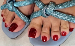 Maitresse Madelines solo foot fetish POV