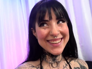 Awlivv Goes Crazy When Horny Doctor Dick Hits Her Soft Spot