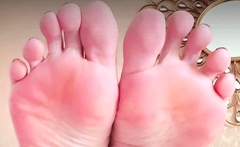 Black Amateur Explore Hot Foot Fetish