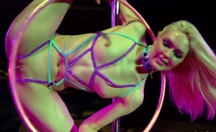 Blonde Babe Solo Masturbation Free Sexy Porn