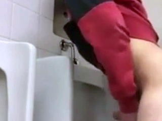 Twink's Handjob in the WC