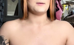 Brunette Tranny jerking in hard dick in solo Webcam